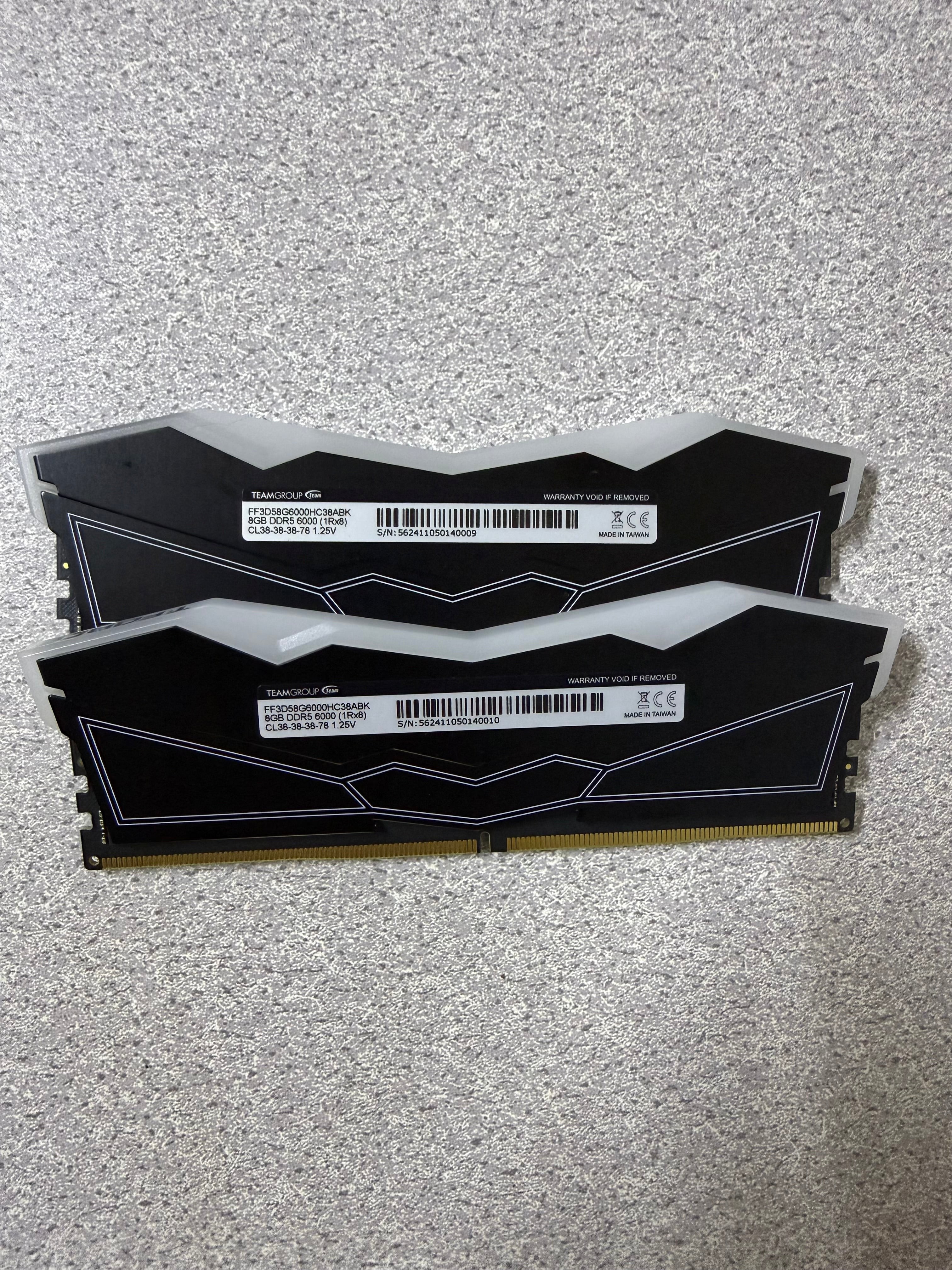 [USED] T-Force Delta RGB 16GB (8GBx2) DDR5 6000Mhz Desktop Memory
