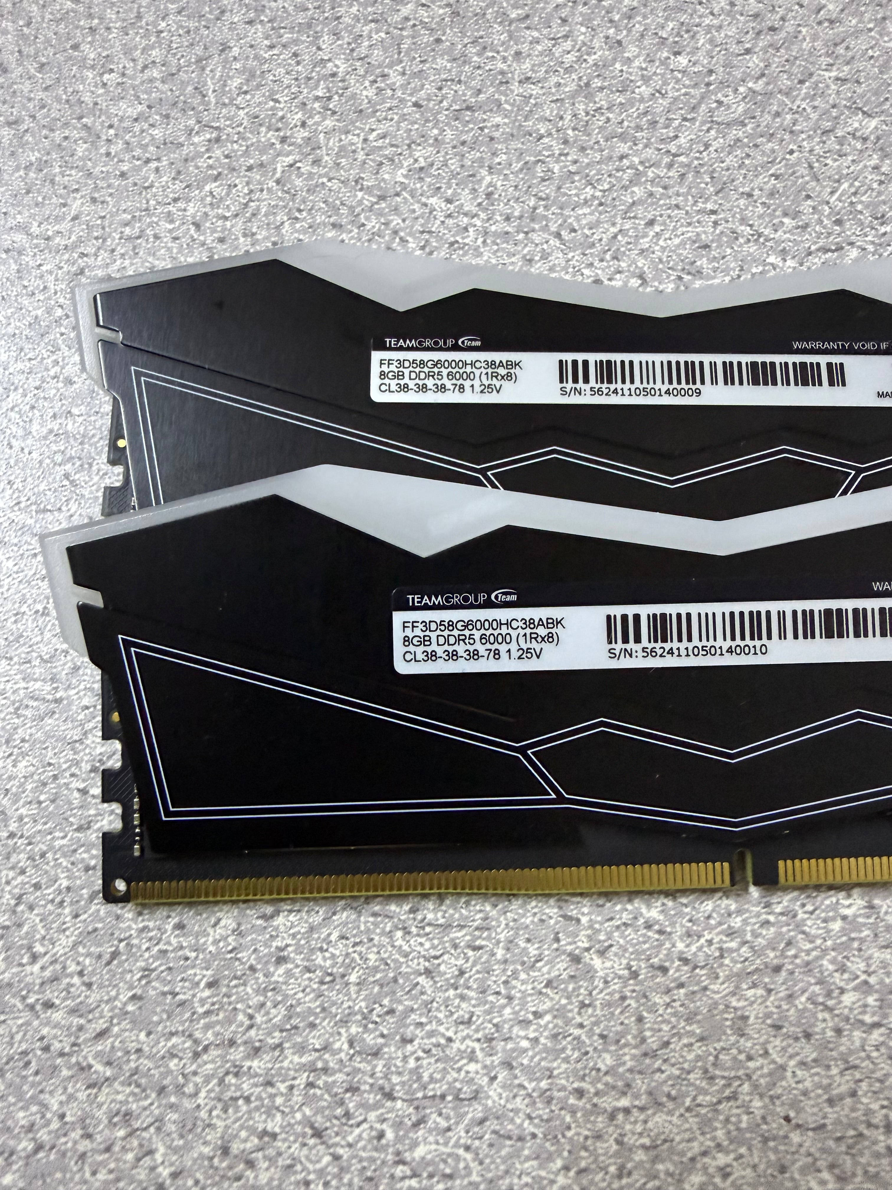 [USED] T-Force Delta RGB 16GB (8GBx2) DDR5 6000Mhz Desktop Memory